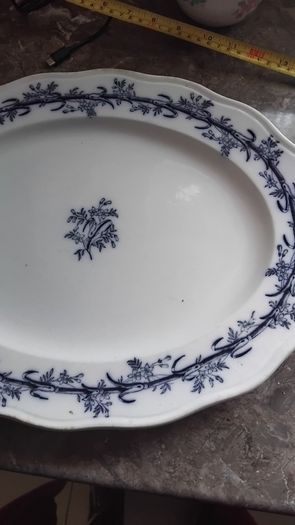 A Selection Of Vintage Platters