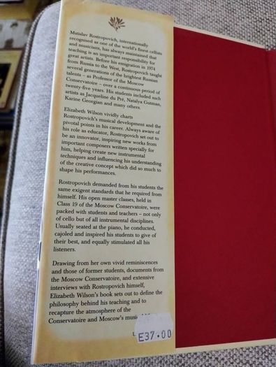 Mstislav Rostropovich Cellist Teacher Legend by Elizabeth Wilson music cello 380 pages hardback with dustcover in very good condition with some signs of wear on the dustcover see photos FREE STANDARD POSTAGE INCLUDED