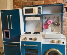 kids toy kitchen