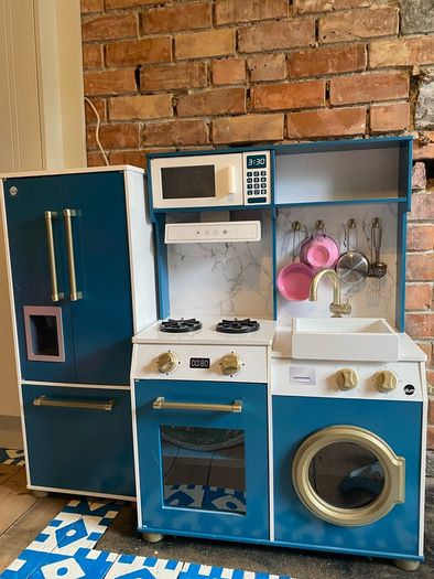kids toy kitchen