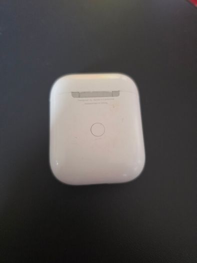 Apple Airpods A1938 2nd Gen Wireless Case