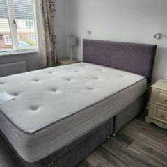 5ft bed base and headboard