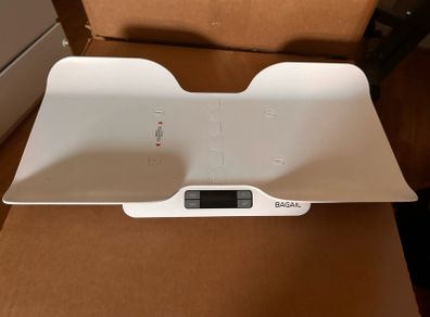 baby scales (from newborn to toddler)