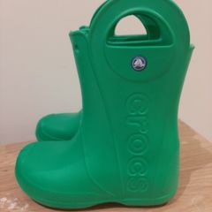 wellies