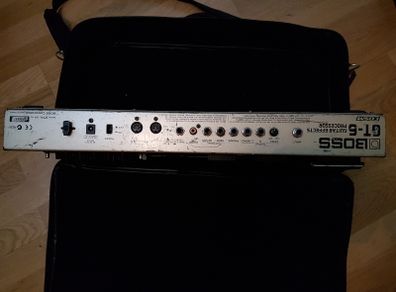 Boss GT-6 guitar pedal board