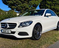 Mercedes-Benz C-Class 2016 (only 98,038KM)
