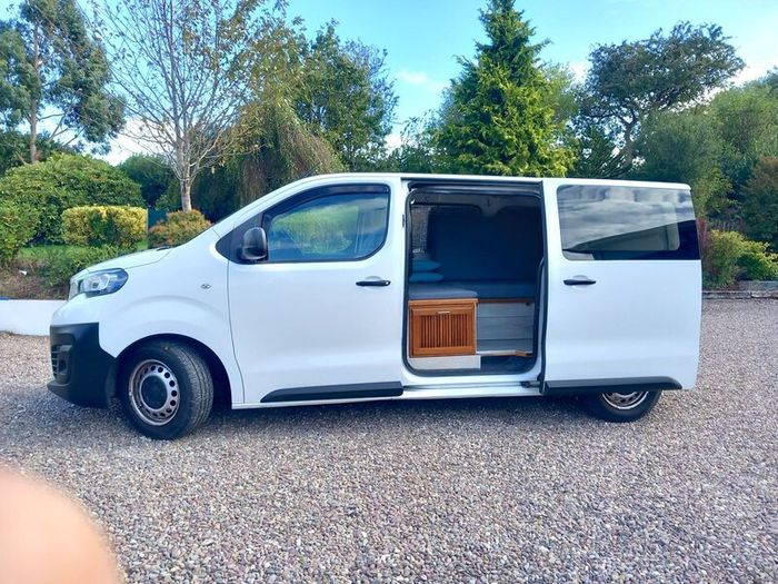 Peugeot Expert Camper Van 2019