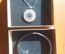 New Necklace & Bracelet Set