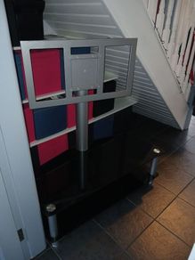 Free TV Stand