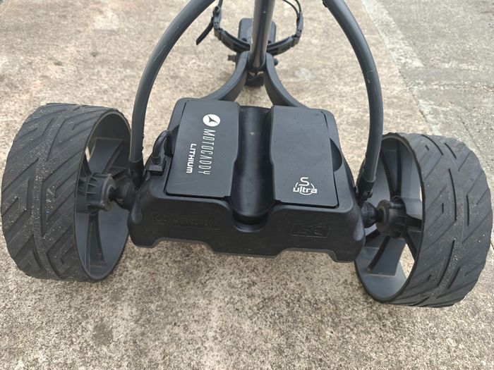 Motocaddy SE Golf trolley