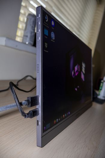 Portable Monitor ARZOPA Z3FC 16.1" 2.5K 180Hz