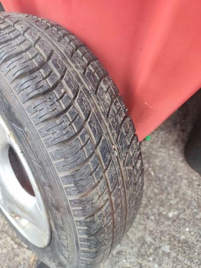 165/65r14 opel Corsa rim good for  spare wheel ,needs a paint. the tire is in good condition 80%