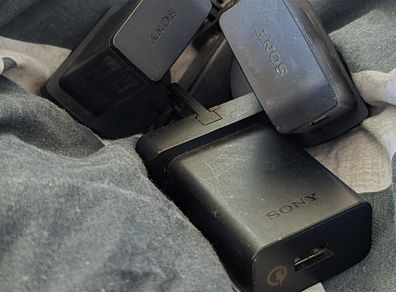 4x Sony Charger Plugs