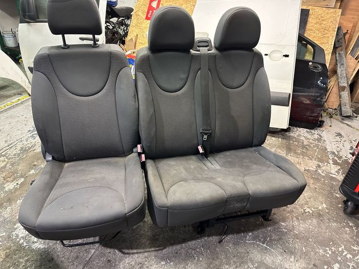 Dispatch, Scudo, Expert Seats