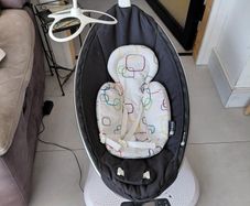 Mamaroo Baby Swing