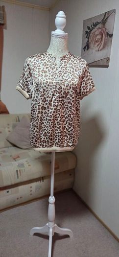 Millennium Leopard Print Satin Blouse Size M
