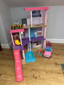 Barbie Dream House Excellent Condition