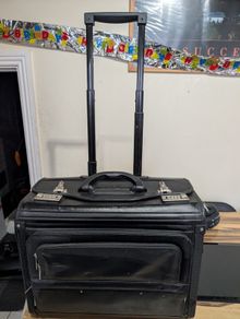 Very rare pilots travel case