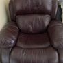 2 leather armchairs Image 2