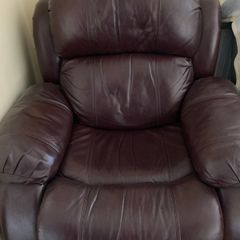 2 leather armchairs