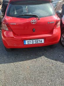 Toyota yaris for parts