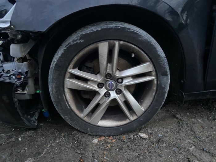 2016 Volvo Alloys