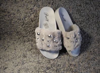 Slippers With Fur Gray