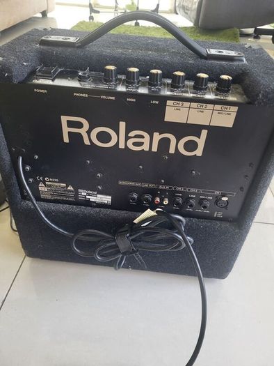 Roland G8 Fantom Keyboard and Accessories