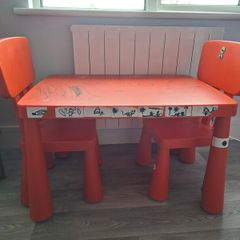 Childrens Table and Chairs
