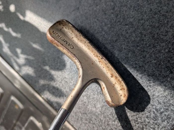 Very rare Vintage 2002 Titleist Scotty Cameron bullseye putter