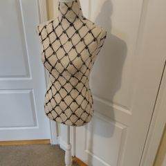 mannequin