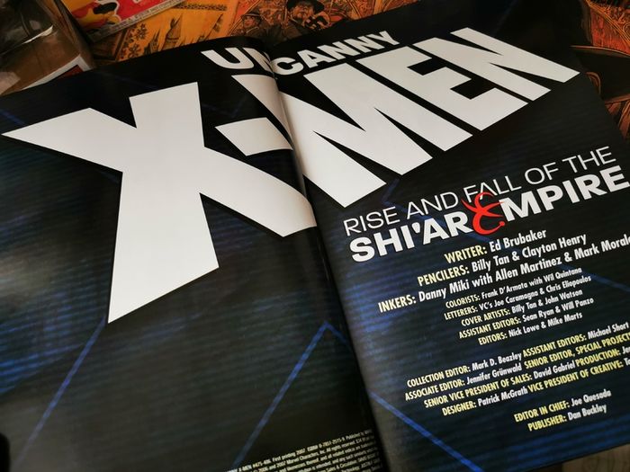 Uncanny X-Men: Rise and Fall of the Shi'ar Empire ! Hardcover ! 2007 ! by Marvel Comics !