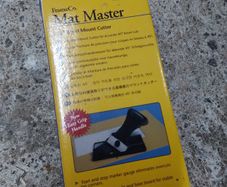Mount board cutter