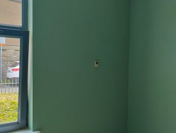 Handyman ,Builder, Carpenter, Flooring service, assemble furniture, installation roller,cornices