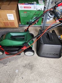 Bosch Universal Rotak 37-570 corded lawnmover