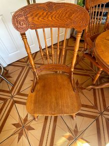 Master Craftsmanship Solid Oak Dining Table & 6 Chairs