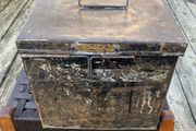 Victorian Irish hat box by retailers Messers Maguire and Gatchell ltd Dawson St. Dublin