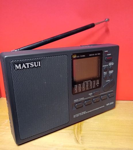 MATSUI WR220D FM/MW/13 Sw Meter Bands Synthesized Receiver + Case  1995