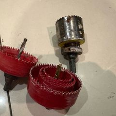 Hole cutting sockets