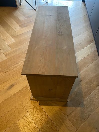Solid wooden organiser for storage