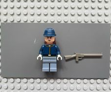 lego the Lone Ranger tlr019 Cavalry Soldier minifigure- Backpack, Black Eyebrows, Crooked Smile