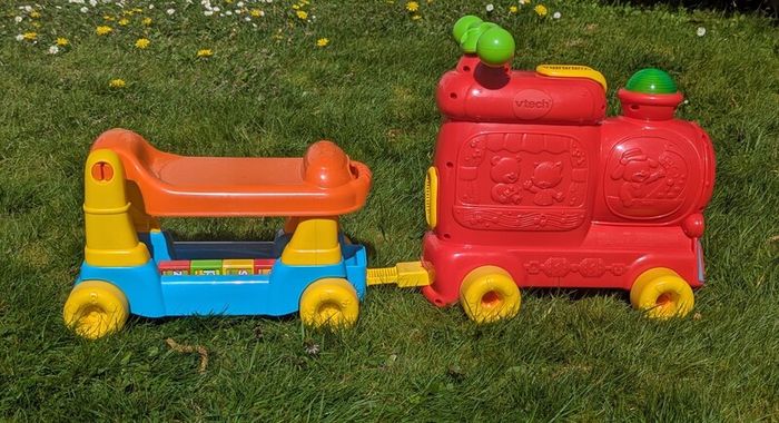 VTech Push & Ride Ultimate Alphabet Train
