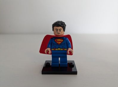 Lego Superman Mini Fig