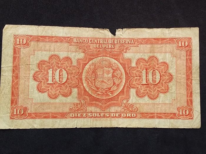 Central Reserve Bank of Peru : 10 Soles de Oro Banknote - 1961