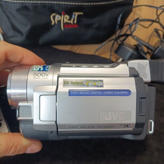 JVC GR-DVL 160EK Mini DV Camcorder Made In Japan