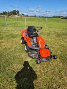 Husqvarna R214TC