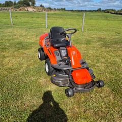 Husqvarna R214TC