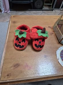 Halloween infant shoes