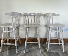 3 island / counter stools