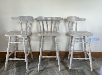 3 island / counter stools